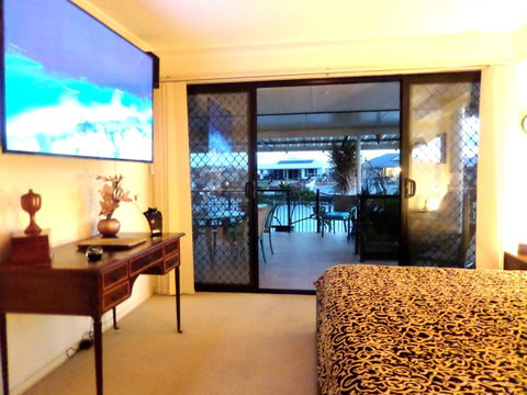 Gaia On Bribie Island - Australia Accommodation 6
