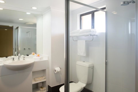 Palm Royale Cairns - Australia Accommodation 30