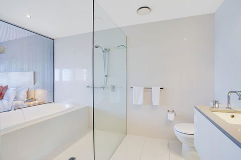 Mantra Circle On Cavill - Australia Accommodation 28