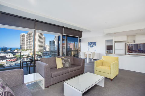 Mantra Circle On Cavill - Australia Accommodation 22