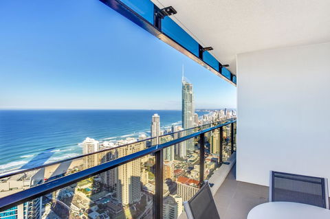 Mantra Circle On Cavill - Australia Accommodation 12