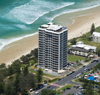 Golden Sands on the Beach - Australia Accommodation