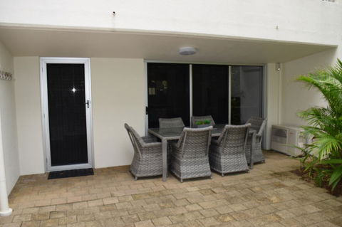 Raintrees Moffat Beach - Australia Accommodation 10