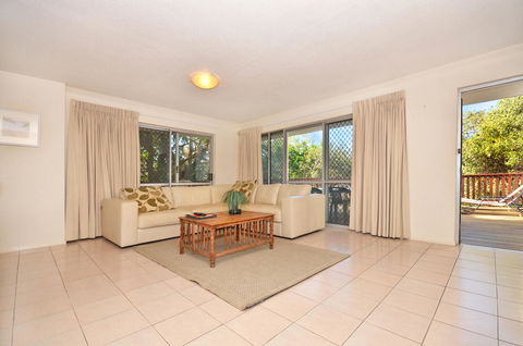 Raintrees Moffat Beach - Australia Accommodation 19