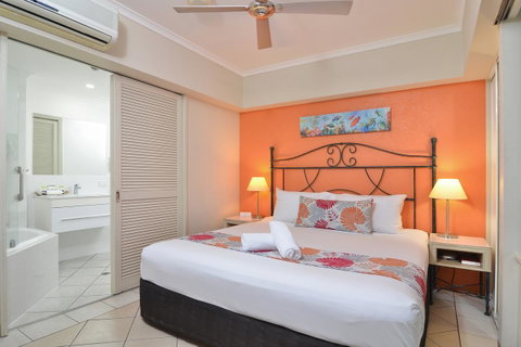 Le Cher Du Monde Adults Only - Australia Accommodation 22