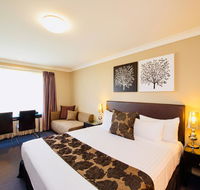 Best Western Plus Ambassador On Ruthven Motor Inn - Australia Accommodation