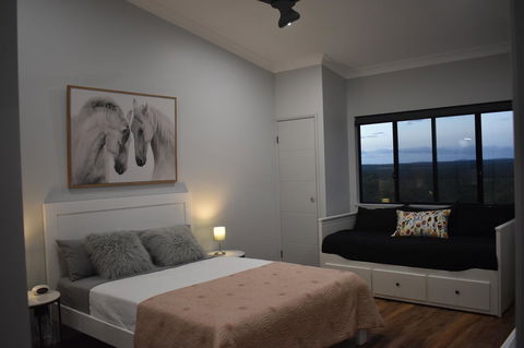 Ironbark House - Australia Accommodation 1