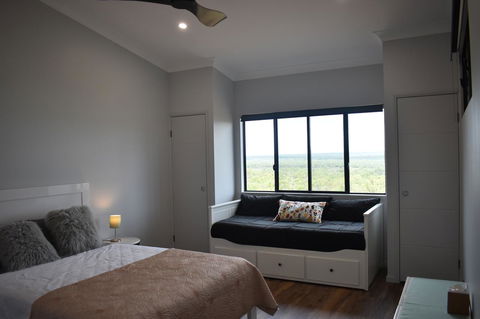 Ironbark House - Australia Accommodation 36