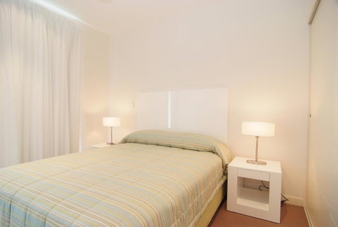 Coral Cove Apartments - Australia Accommodation 18