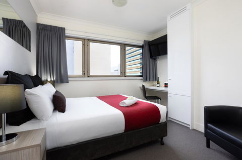George Williams Hotel - Australia Accommodation 11
