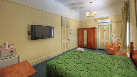 The Park Motel - Australia Accommodation 23