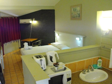 Kallangur Motel - Australia Accommodation 1