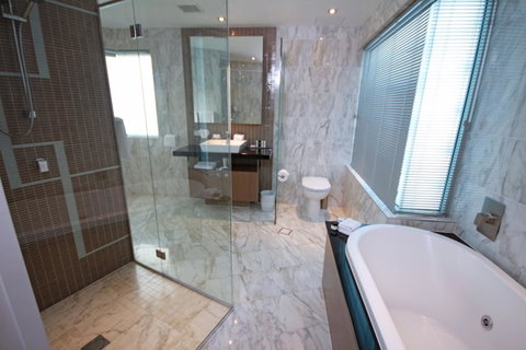 Oceans Mooloolaba - Australia Accommodation 32