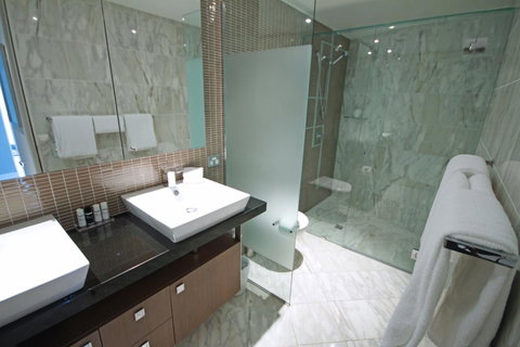Oceans Mooloolaba - Australia Accommodation 33