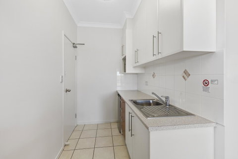 La Vida On Anzac - Australia Accommodation 32