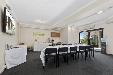 La Vida On Anzac - Australia Accommodation 14