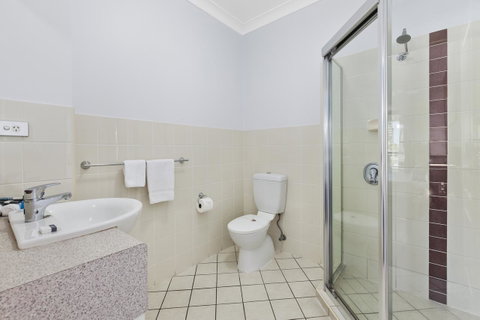 La Vida On Anzac - Australia Accommodation 27