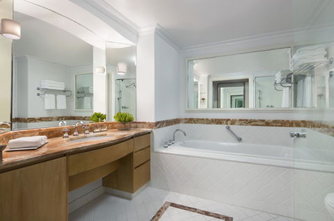 JW Marriott Gold Coast Resort & Spa - Australia Accommodation 11