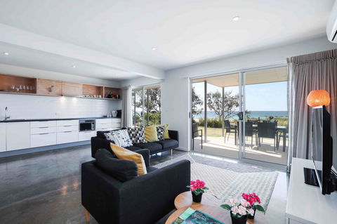 Sandbox Apartments - Australia Accommodation 5