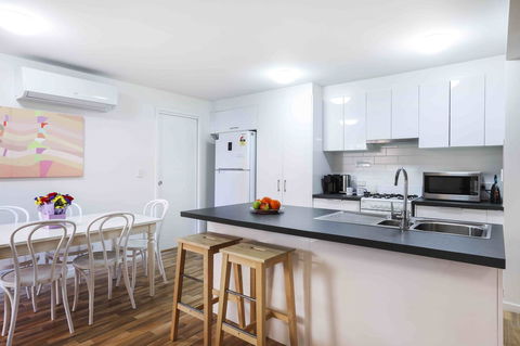 Sandbox Apartments - Australia Accommodation 19