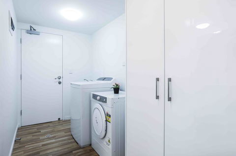 Sandbox Apartments - Australia Accommodation 18
