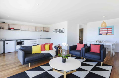 Sandbox Apartments - Australia Accommodation 11