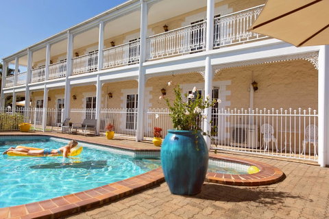 White Lace Motor Inn - Australia Accommodation 4
