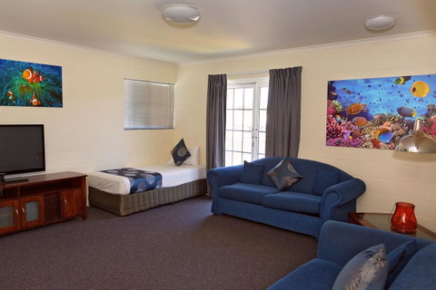 White Lace Motor Inn - Australia Accommodation 29