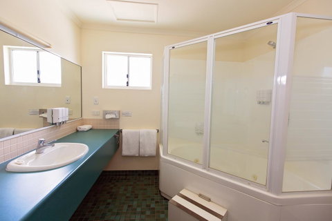 White Lace Motor Inn - Australia Accommodation 14