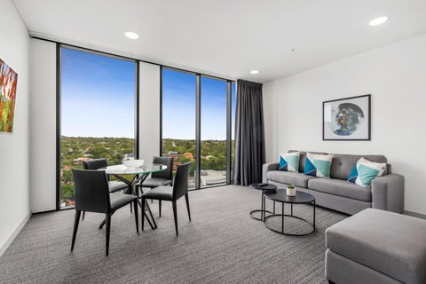 Essence Suites Taringa - Australia Accommodation 34