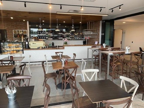 Essence Suites Taringa - Australia Accommodation 5