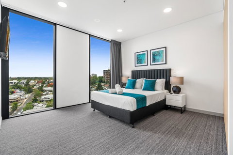 Essence Suites Taringa - Australia Accommodation 8