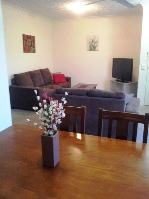 Champelli Palms Apartments - Australia Accommodation 7