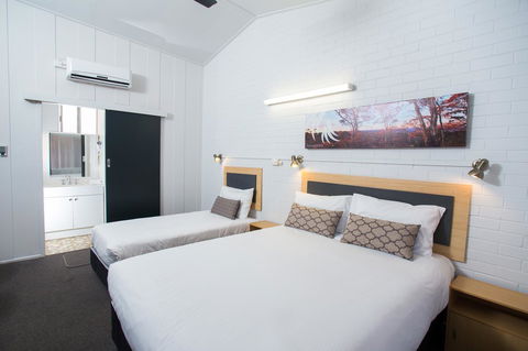 Downs Motel - Australia Accommodation 30