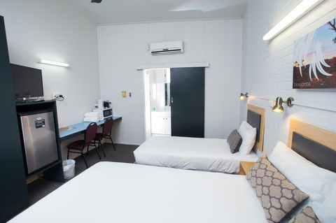 Downs Motel - Australia Accommodation 31
