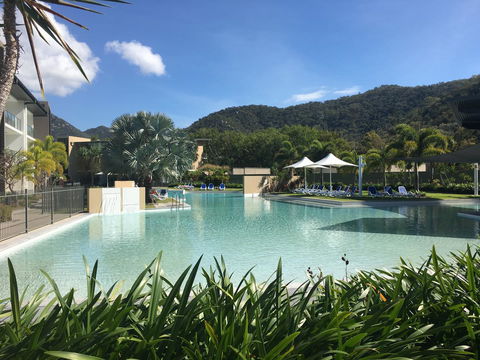 Absolute Waterfront Magnetic Island - Australia Accommodation 5