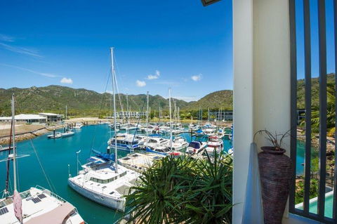 Absolute Waterfront Magnetic Island - Australia Accommodation 30