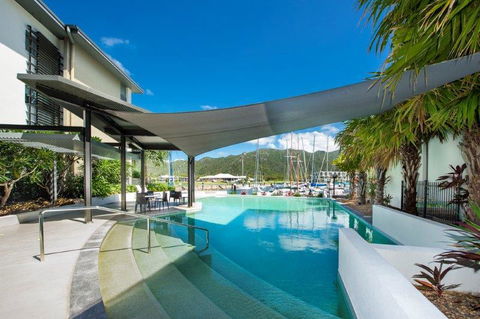 Absolute Waterfront Magnetic Island - Australia Accommodation 21