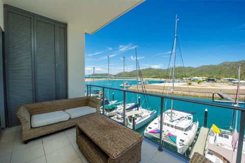 Absolute Waterfront Magnetic Island - Australia Accommodation 18
