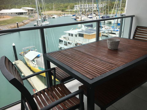 Absolute Waterfront Magnetic Island - Australia Accommodation 27