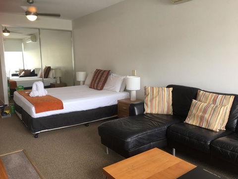 Absolute Waterfront Magnetic Island - Australia Accommodation 22