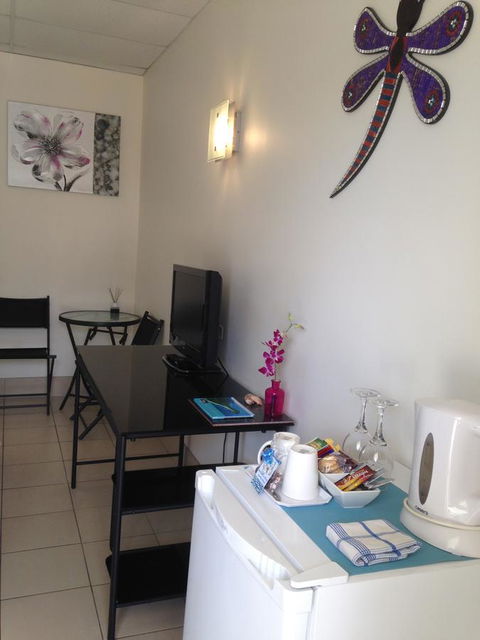 Black Marlin Motel - Australia Accommodation 9