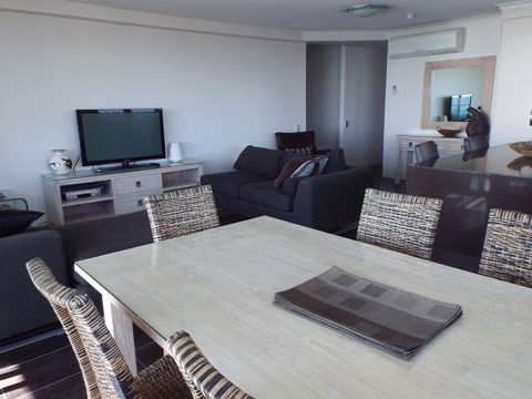 Northwind Beachfront Apartments - Australia Accommodation 13