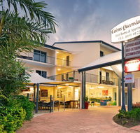 Cairns Queenslander Hotel  Apartments - Australia Accommodation