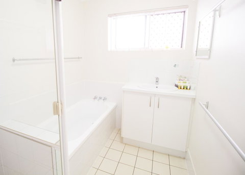 Aabon Apartments & Motel - Australia Accommodation 21