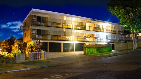 Aabon Apartments & Motel - Australia Accommodation 34