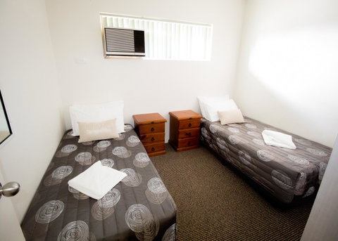 Aabon Apartments & Motel - Australia Accommodation 28