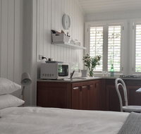 Halcyon on Bardon - Australia Accommodation