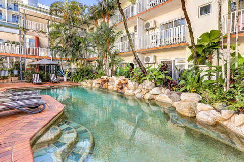 Coral Tree Inn - Australia Accommodation 24