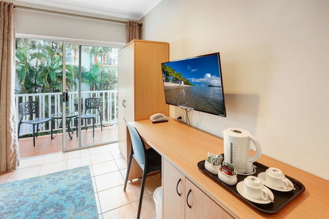 Coral Tree Inn - Australia Accommodation 12